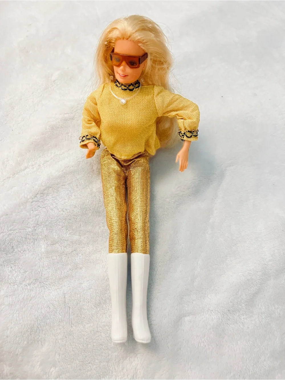 Vintage 1980 Golden Dream Barbie # 1874 Mattel Super Star Era Blonde Doll